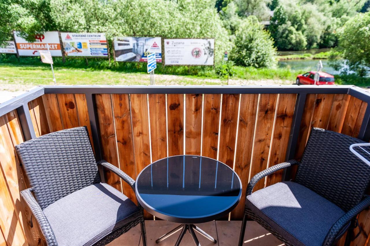 Apartmany Besen Bešeňová Buitenkant foto