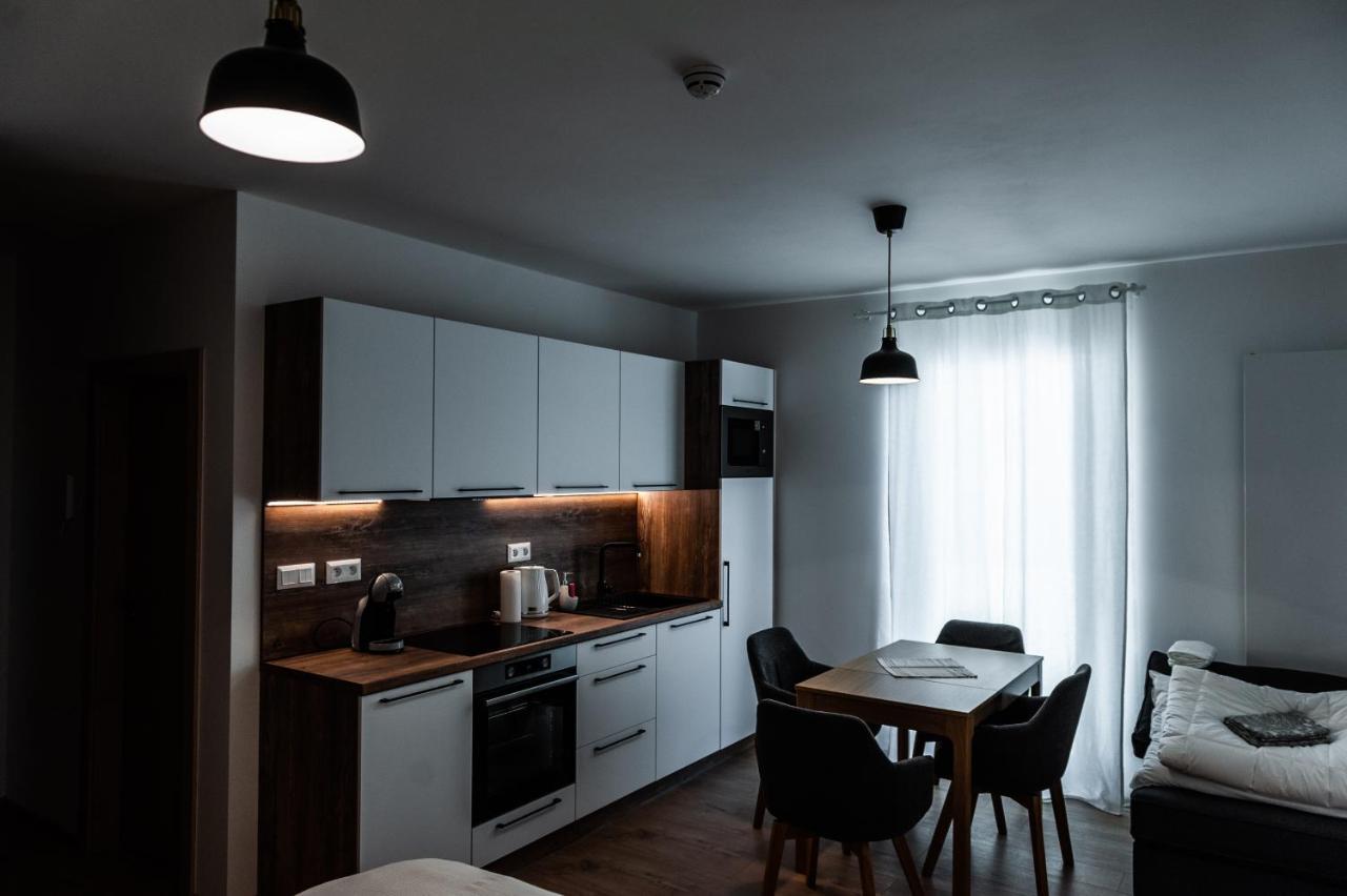 Apartmany Besen Bešeňová Buitenkant foto