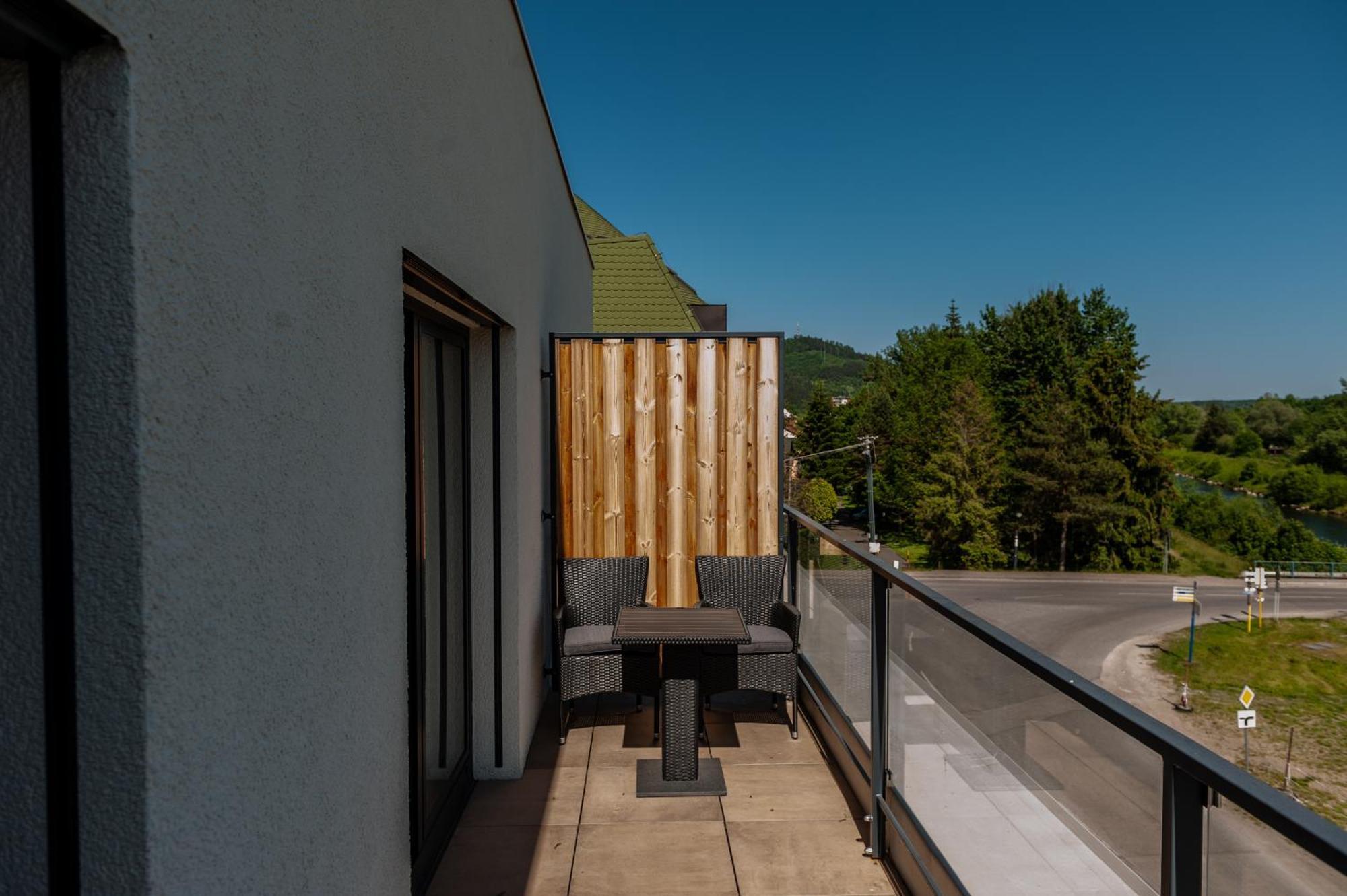 Apartmany Besen Bešeňová Buitenkant foto