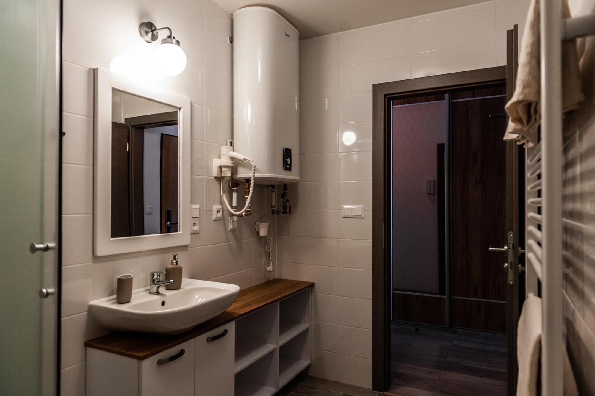 Apartmany Besen Bešeňová Buitenkant foto